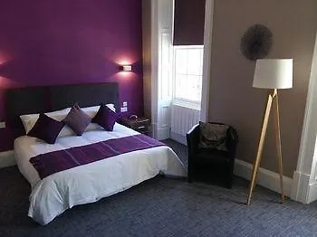 The Spires Edinburgh Apartment