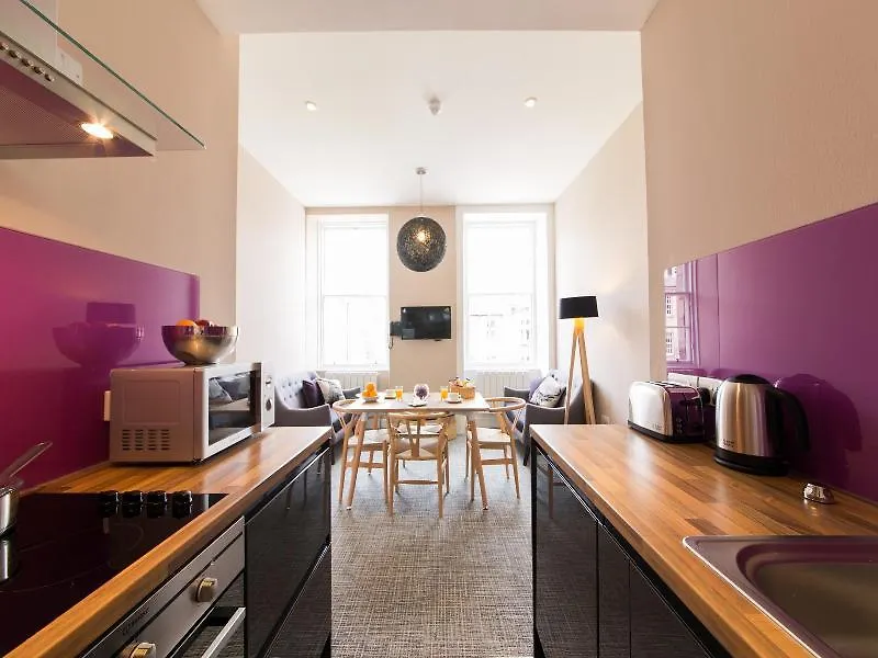 The Spires Edinburgh Apartment