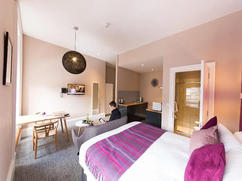 The Spires Edinburgh Apartment