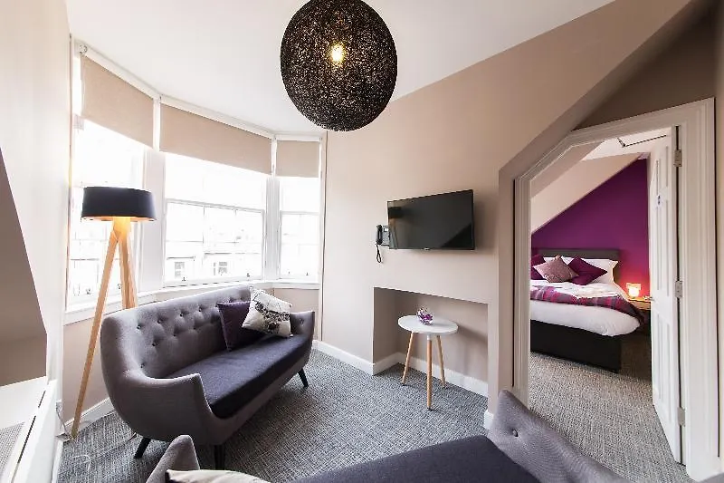 The Spires Edinburgh Apartment