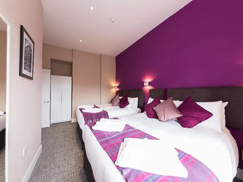 The Spires Edinburgh Apartment