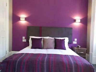 The Spires Edinburgh Apartment